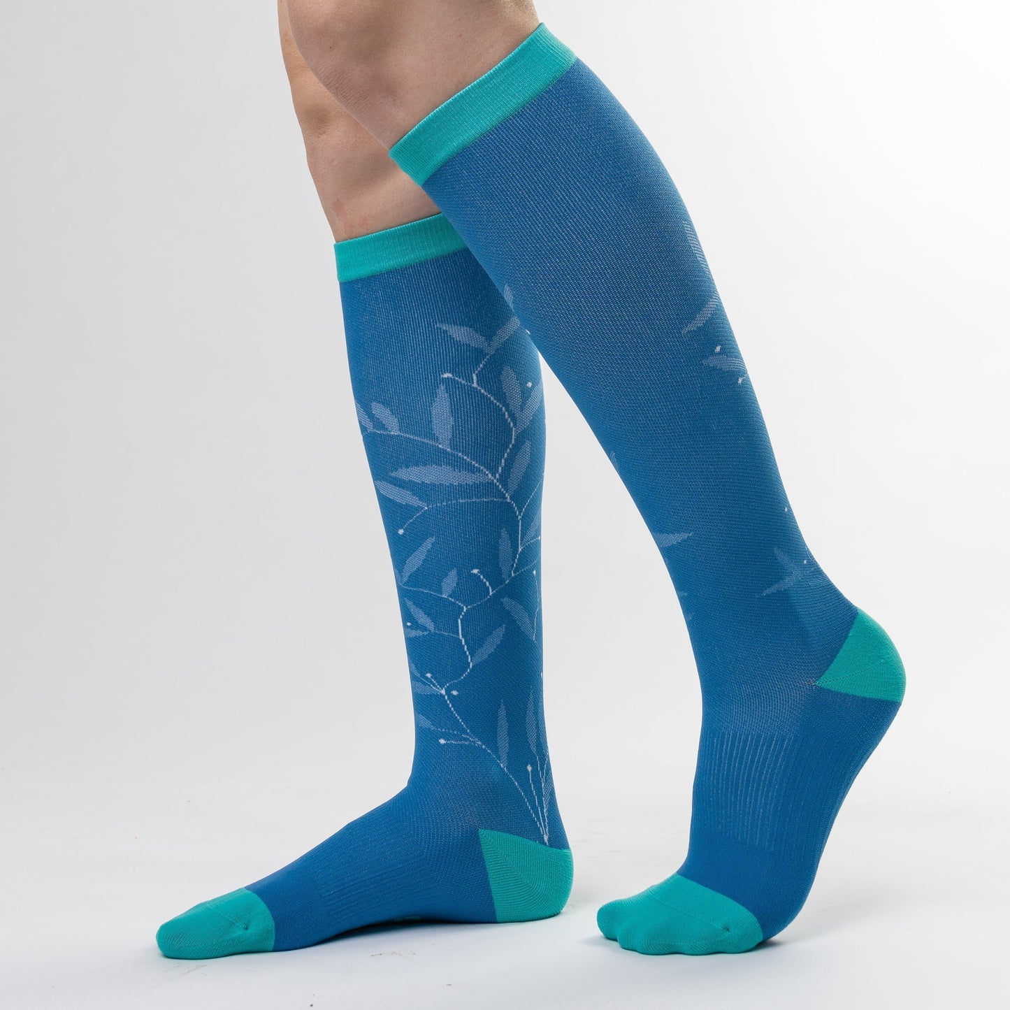 TRTL COMPRESSION SOCKS